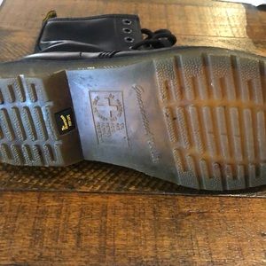 Dr. Martens Shoes - Dr Martens Leather Combat Boots Dr. Martens Shoes - Dr Martens Leather Combat Boots